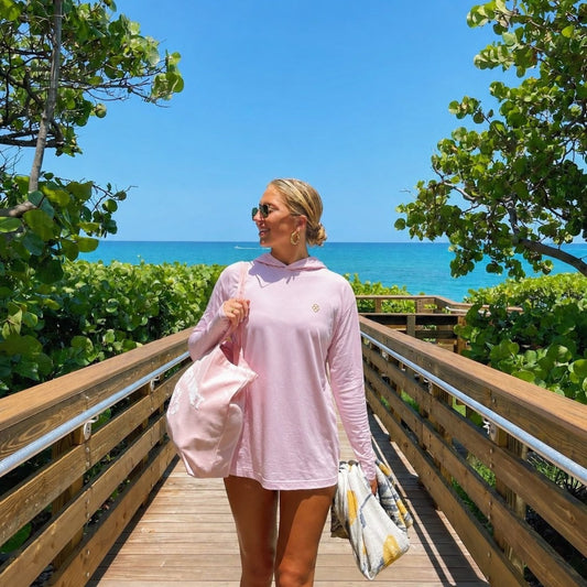 Playera Manga Larga con Capucha Rosa