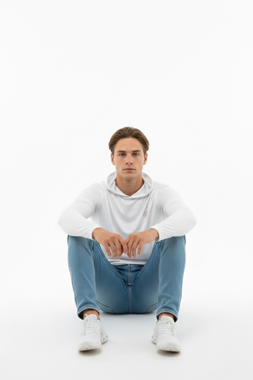 Playera Manga Larga con Capucha Blanca